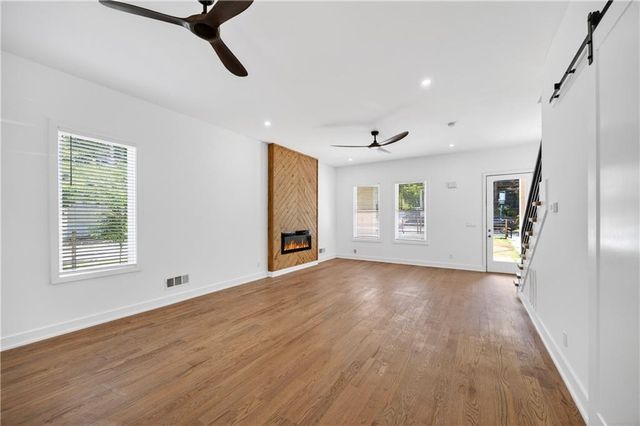 985 Mcdaniel Street SW, Atlanta, GA 30310