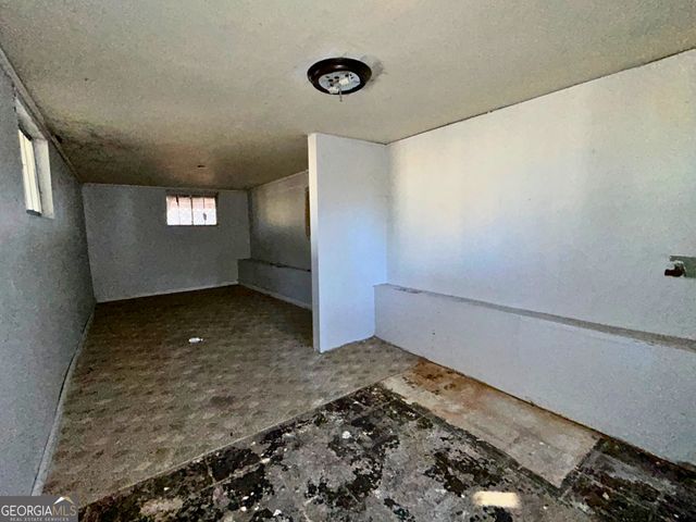 806 Magnolia Drive, Macon, GA 31217