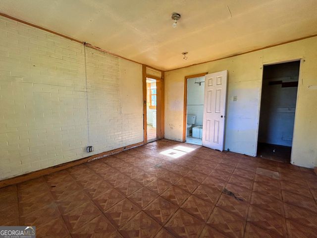 806 Magnolia Drive, Macon, GA 31217