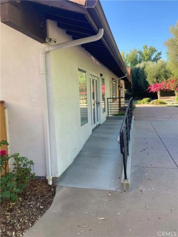 23254 Hatteras, Woodland Hills, CA 91367