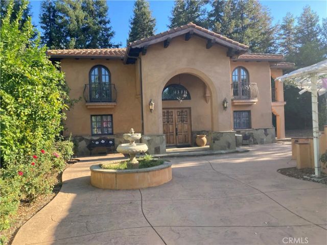 23254 Hatteras, Woodland Hills, CA 91367