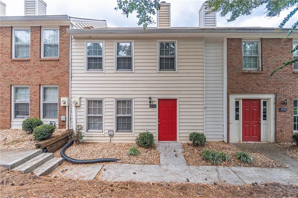 1054 Old Holcomb Bridge Road, Roswell, GA 30076