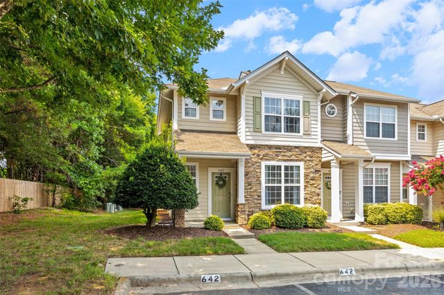 642 Brickdust Court, Fort Mill, SC 29708