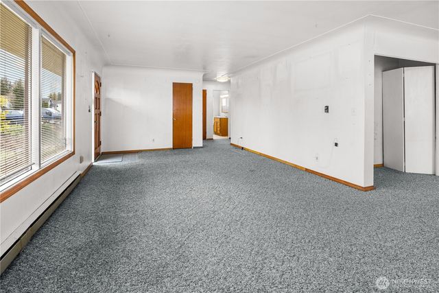 1015 W Cushing Street, Aberdeen, WA 98520