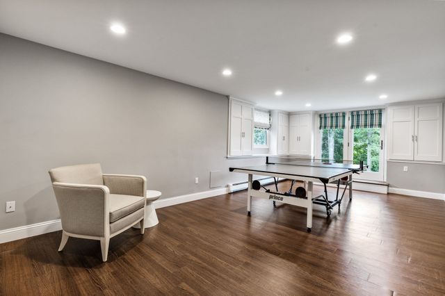 35 Smithshire Estates, Andover, MA 01810