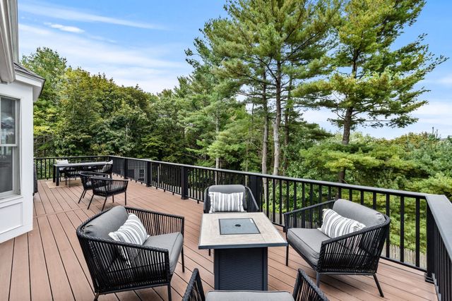 35 Smithshire Estates, Andover, MA 01810