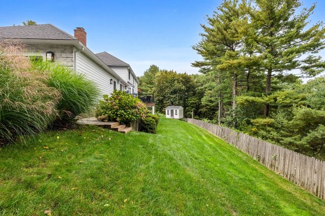 35 Smithshire Estates, Andover, MA 01810