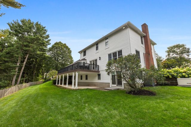 35 Smithshire Estates, Andover, MA 01810