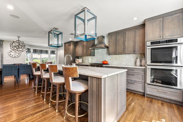 35 Smithshire Estates, Andover, MA 01810