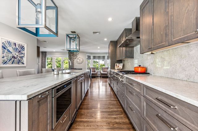 35 Smithshire Estates, Andover, MA 01810