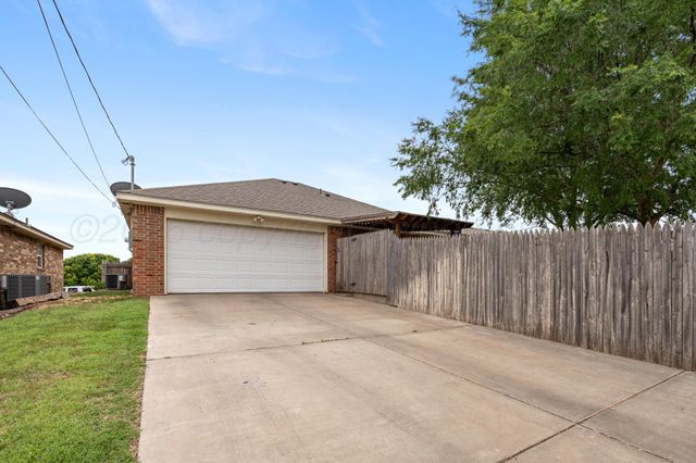 2111 NOAH Street, Amarillo, TX 79118