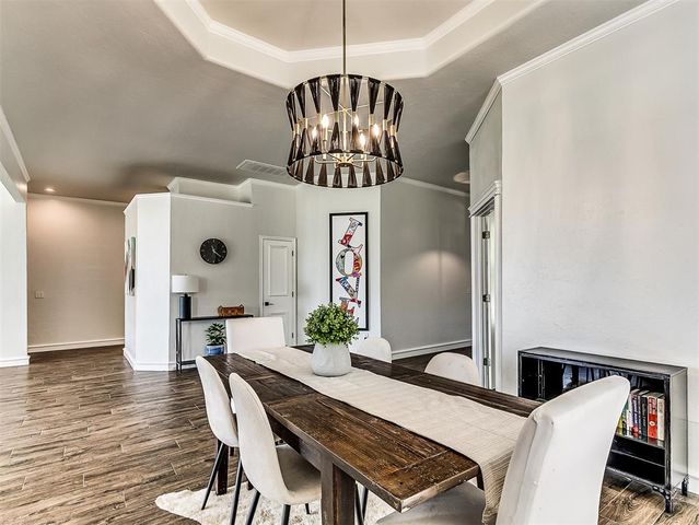 16716 Covington Manor, Edmond, OK 73012