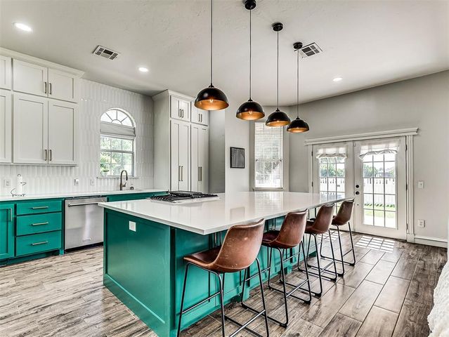 16716 Covington Manor, Edmond, OK 73012
