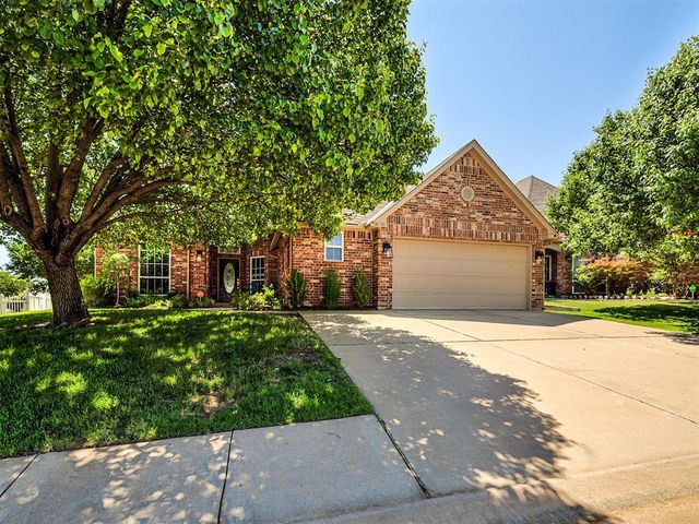 16716 Covington Manor, Edmond, OK 73012