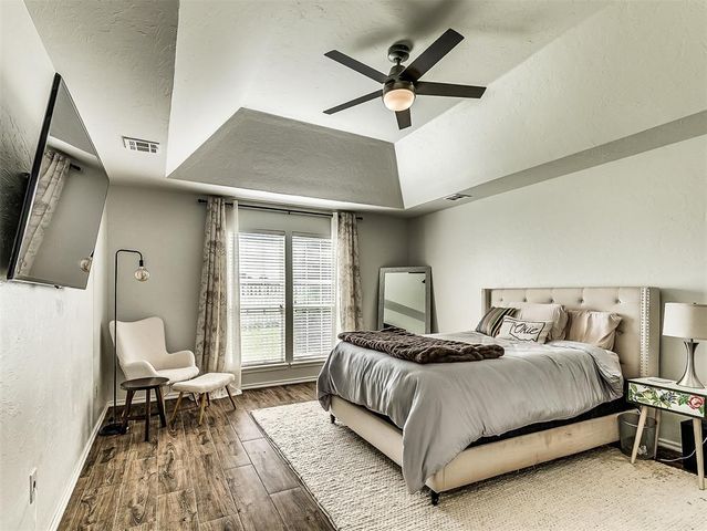 16716 Covington Manor, Edmond, OK 73012