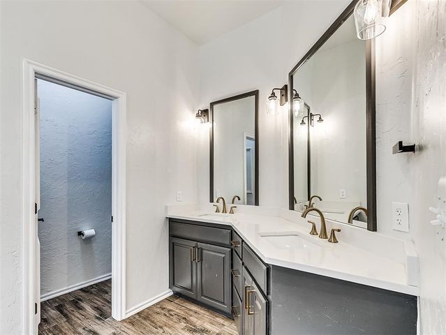 16716 Covington Manor, Edmond, OK 73012