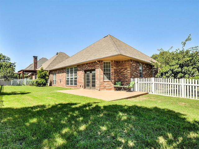 16716 Covington Manor, Edmond, OK 73012