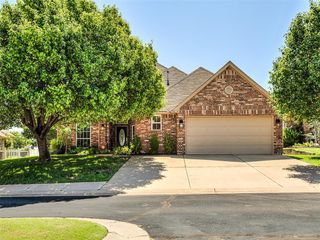 16716 Covington Manor, Edmond, OK 73012