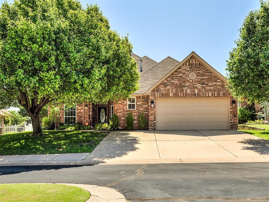 16716 Covington Manor, Edmond, OK 73012