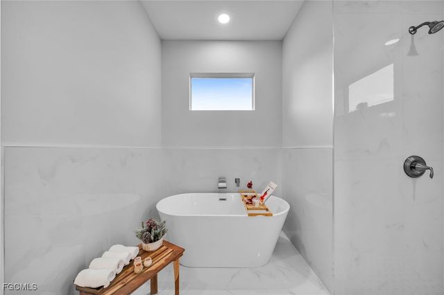 3719 16th ST W, Lehigh Acres, FL 33971