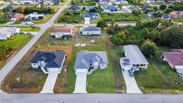 3719 16th ST W, Lehigh Acres, FL 33971