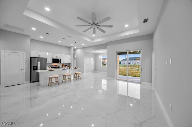 3719 16th ST W, Lehigh Acres, FL 33971