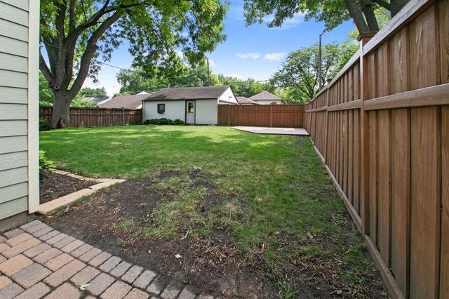418 Brimhall Street, Saint Paul, MN 55105