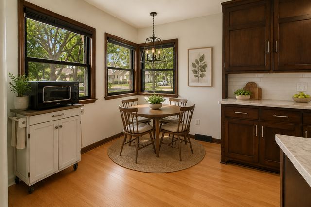 418 Brimhall Street, Saint Paul, MN 55105