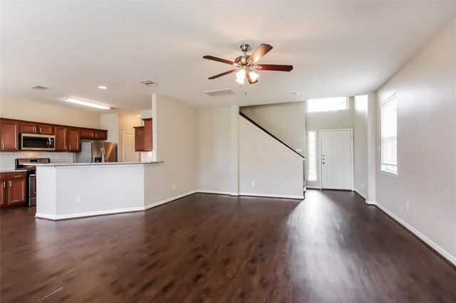 18702 Walden Glen Circle, Humble, TX 77346