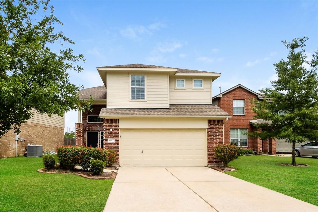 18702 Walden Glen Circle, Humble, TX 77346