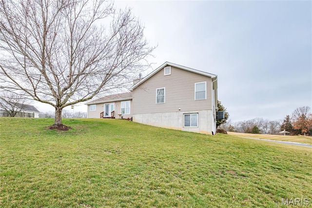 7820 Clover Lake, Cedar Hill, MO 63016