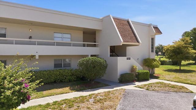 7271 W COUNTRY CLUB DRIVE N 122, Sarasota, FL 34243