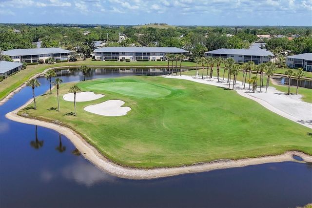 7271 W COUNTRY CLUB DRIVE N 122, Sarasota, FL 34243