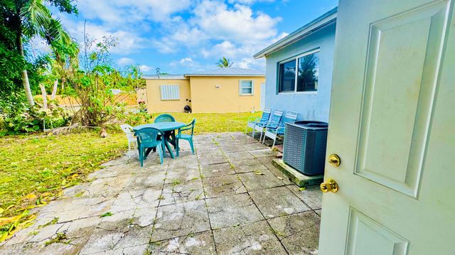 347 Flagler Boulevard, West Palm Beach, FL 33403