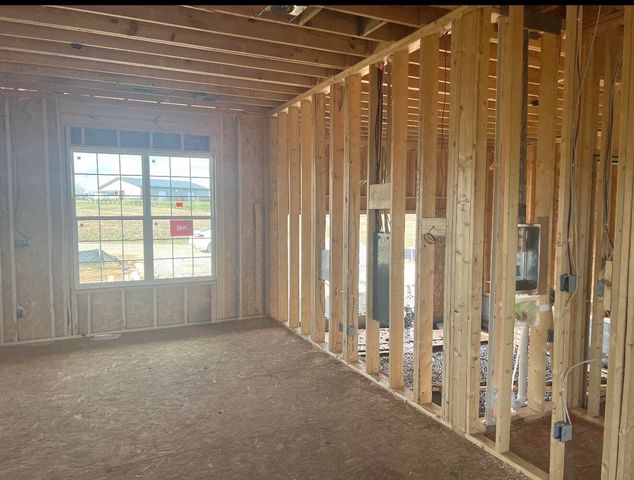 1004 Pinnacle Way, Lawrenceburg, KY 40342