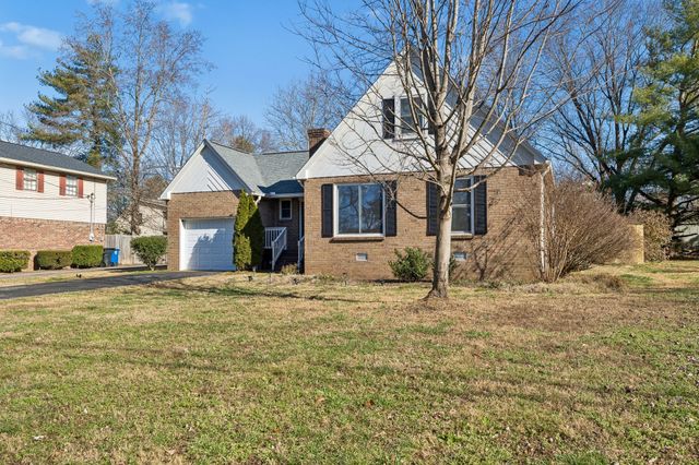 1015 Del Rio Ct, Franklin, TN 37069