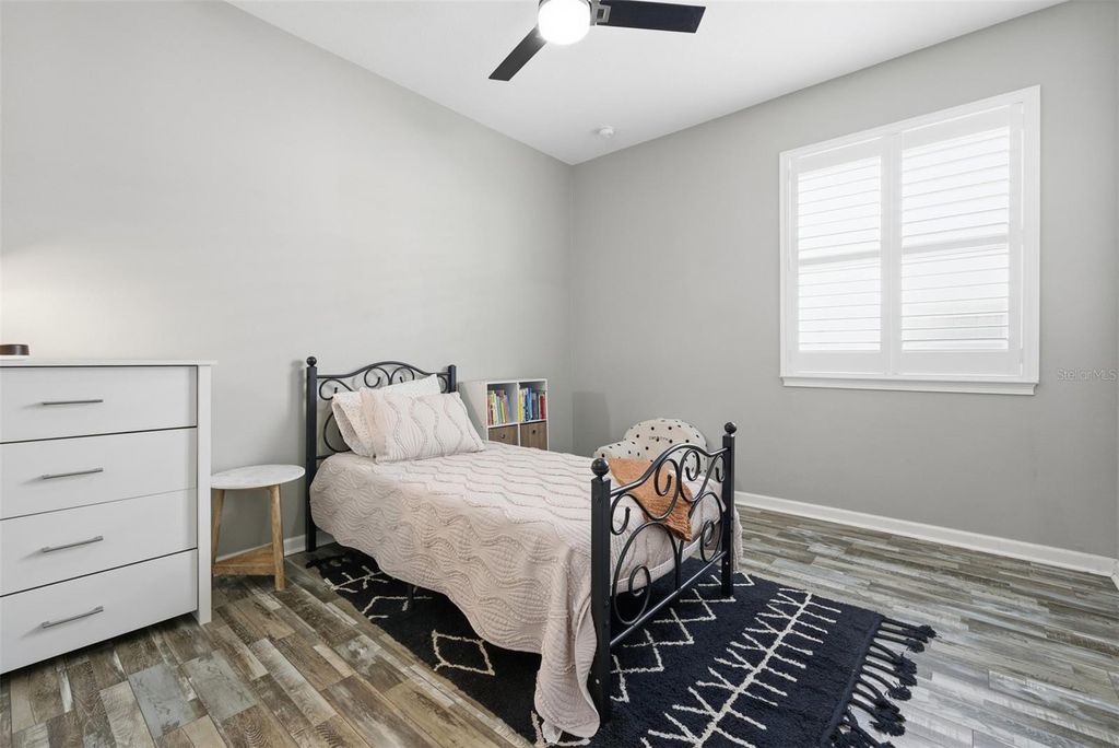 Image 25 of property listing at 5232 BENTGRASS WAY, Bradenton, FL 34211