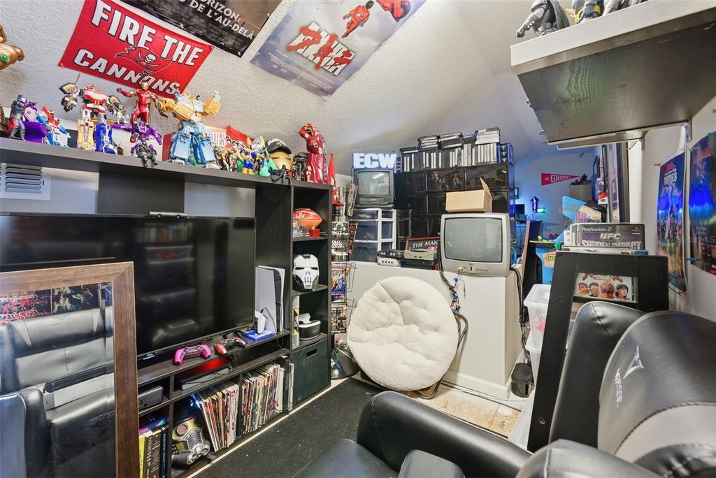 Image 34 of property listing at 5232 BENTGRASS WAY, Bradenton, FL 34211