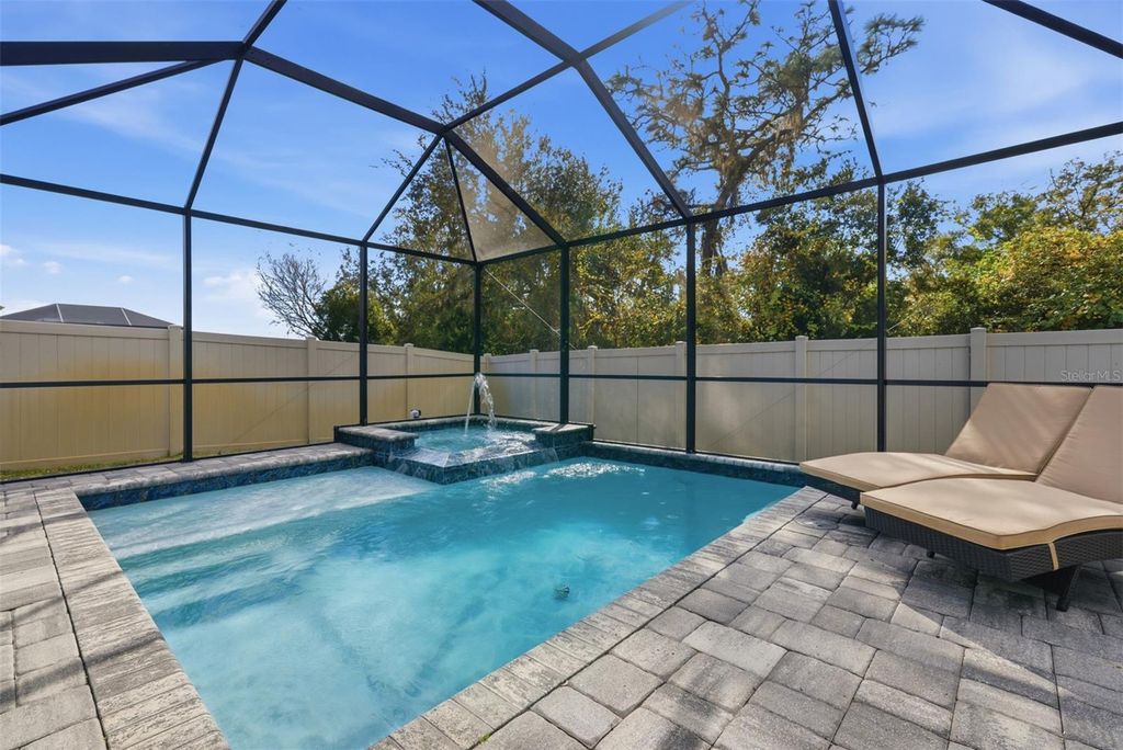 Image 36 of property listing at 5232 BENTGRASS WAY, Bradenton, FL 34211