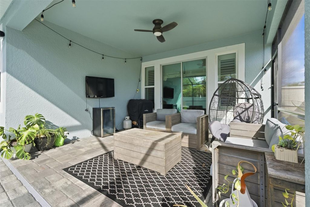 Image 39 of property listing at 5232 BENTGRASS WAY, Bradenton, FL 34211