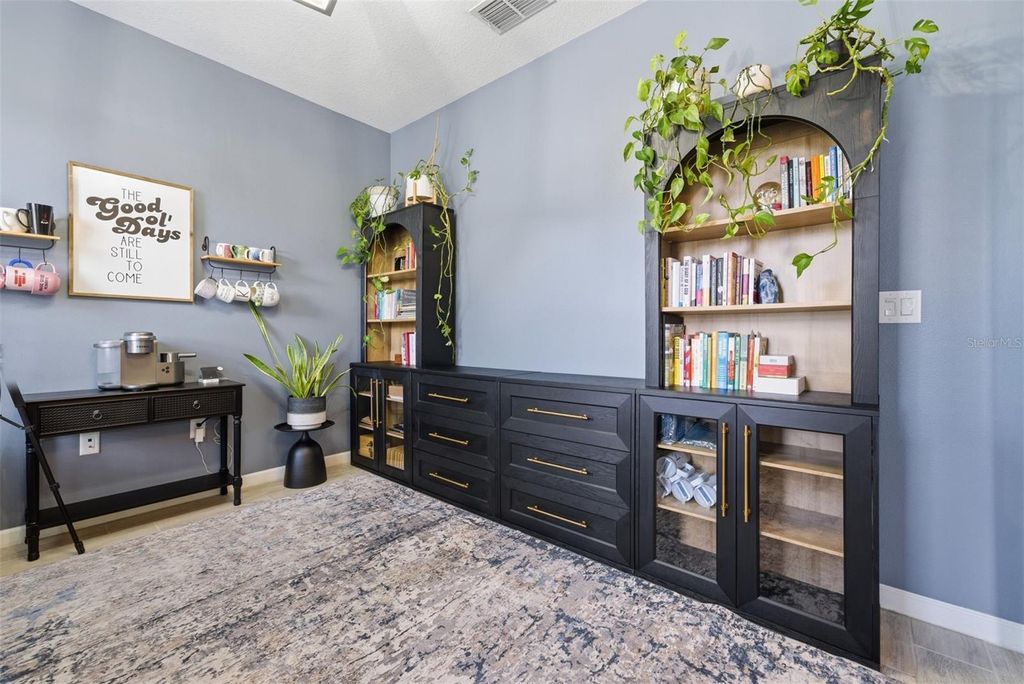 Image 7 of property listing at 5232 BENTGRASS WAY, Bradenton, FL 34211