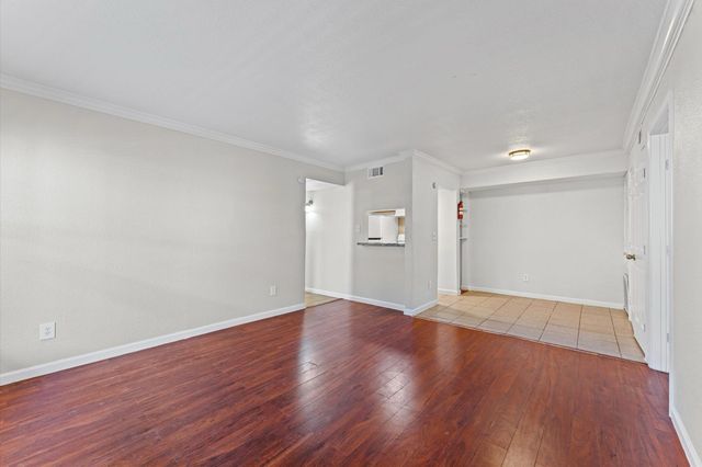 6161 Reims Road 1012, Houston, TX 77036