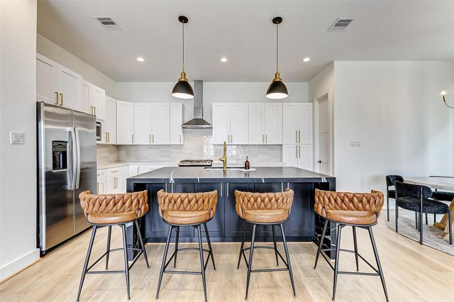 3813 Harvard Street, Houston, TX 77018
