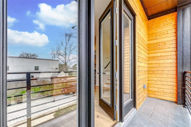 3813 Harvard Street, Houston, TX 77018