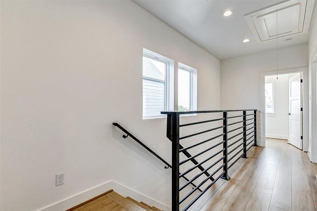 3813 Harvard Street, Houston, TX 77018