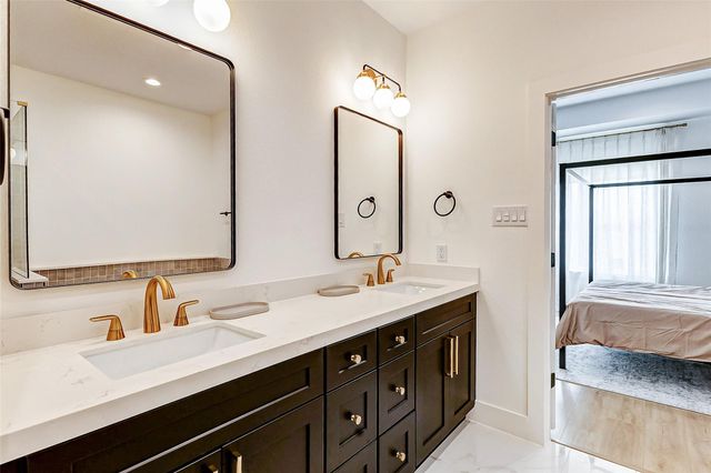 3813 Harvard Street, Houston, TX 77018