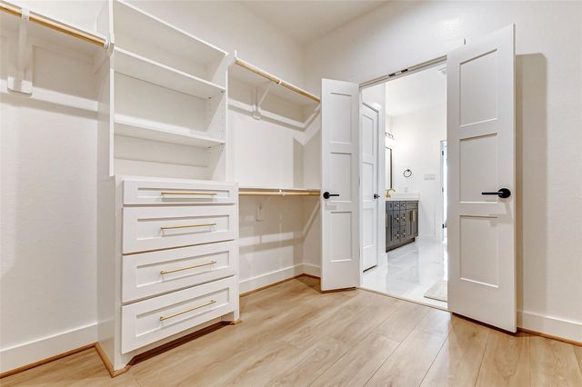 3813 Harvard Street, Houston, TX 77018