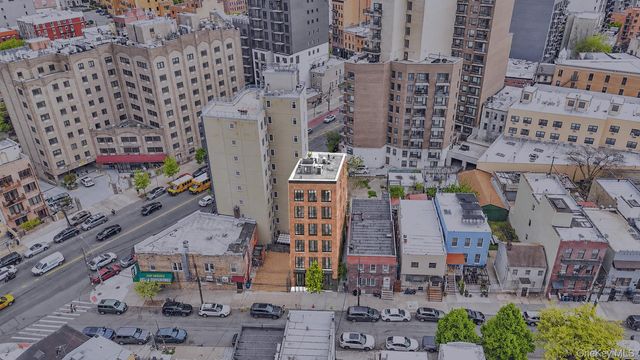 18-44 26th Road, Astoria, NY 11102