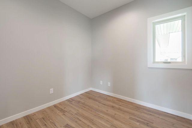 1534 9th Avenue SW, Hutchinson, MN 55350