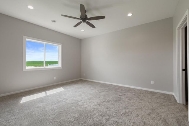 1534 9th Avenue SW, Hutchinson, MN 55350